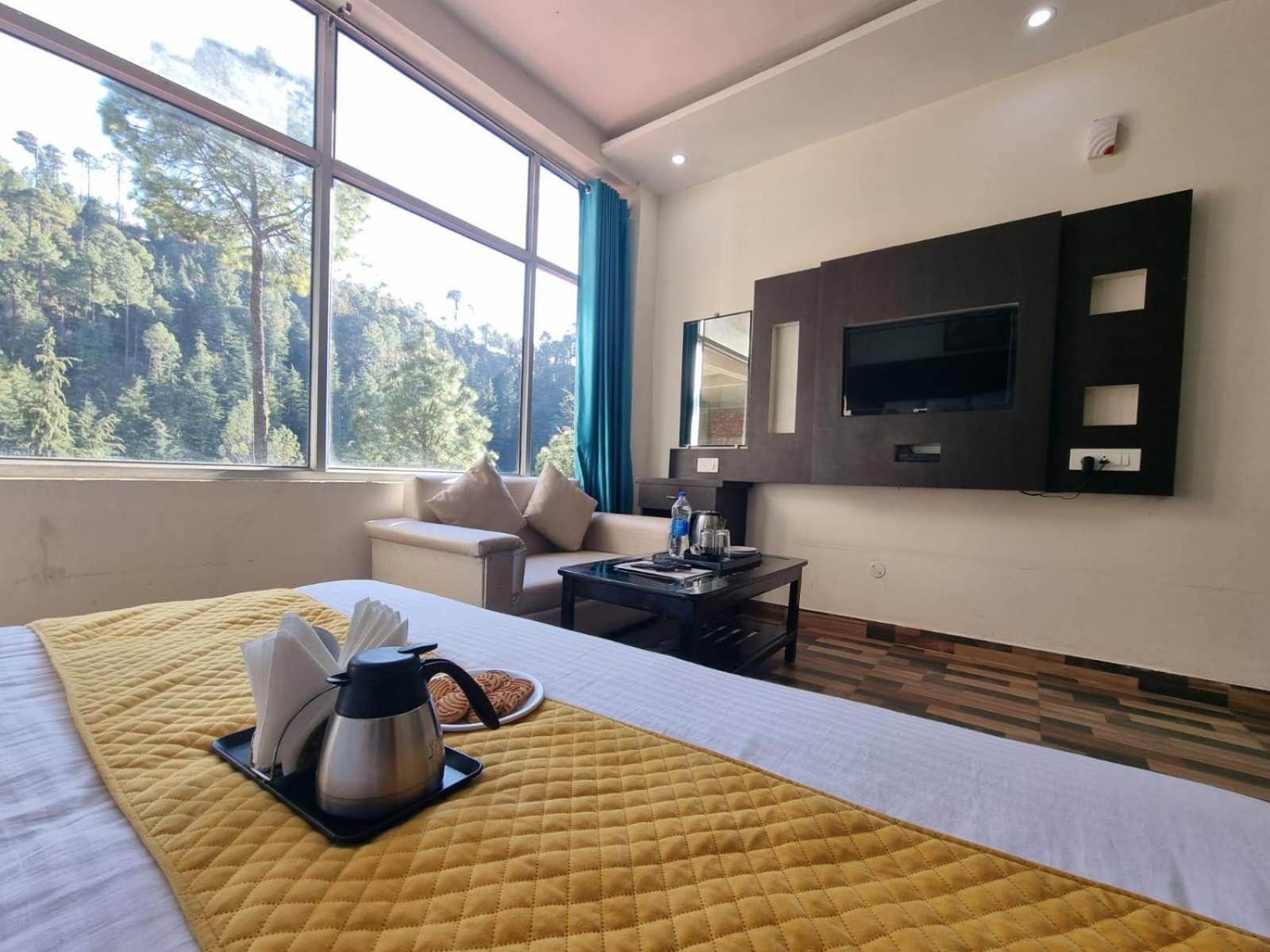 Hotel Stay Well Banikhet Екстериор снимка