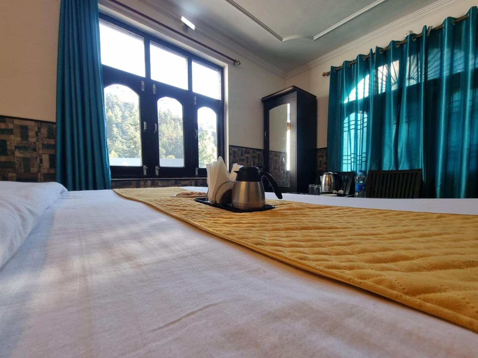 Hotel Stay Well Banikhet Екстериор снимка
