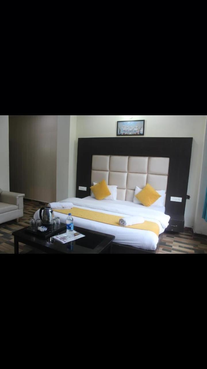 Hotel Stay Well Banikhet Екстериор снимка