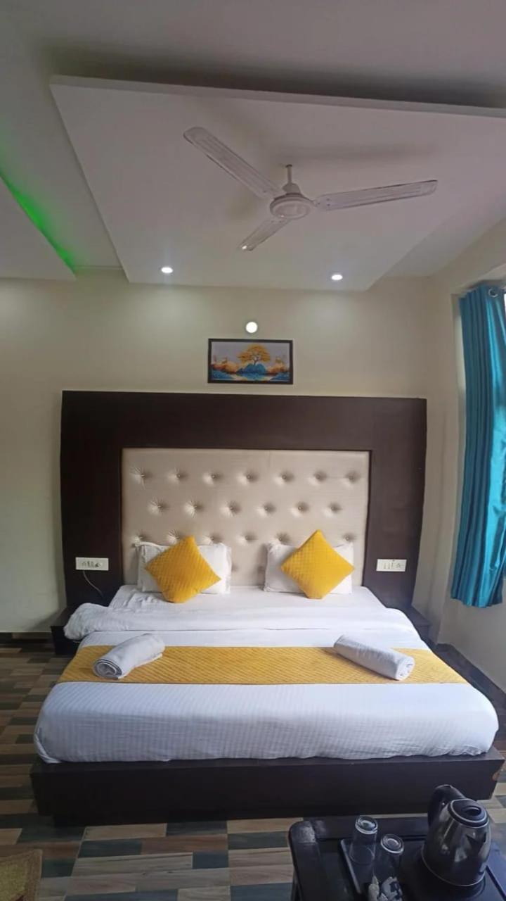 Hotel Stay Well Banikhet Екстериор снимка